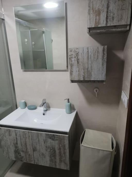 Piso En La Costilla-Rota Ngoại thất bức ảnh